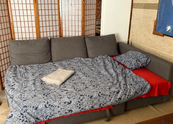 La Casita De Descanso - Haeuschen Der Ruhe - La Luz - لا أوروتافا